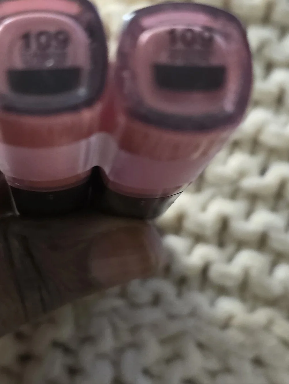 L'Oreal Dual Pink Lipstick Set — Soft Rose Tones